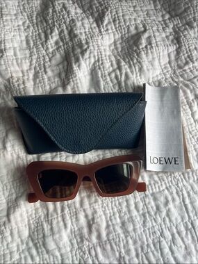 Loewe Cat-eye Sunglasses with Navy Case